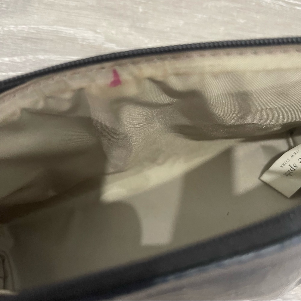 Kate Spade cosmetic pouch - Picture 3 of 6